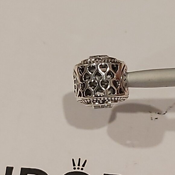 Auth PANDORA *RETIRED* Sterling Silver ESSENCE Passion Heart w/CZ's 796081CZ - Picture 8 of 12